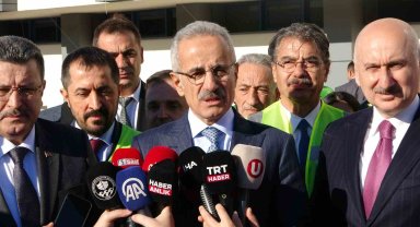 Bakan Abdülkadir Uraloğlu, Trabzon Havalimanı'nda incelemelerde bulundu