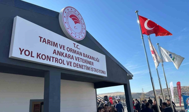 Bakan Yumaklı: "Amacımız hayvan hastalıklarının Türkiye'nin farklı noktalarına taşınmasının engellenmesi"