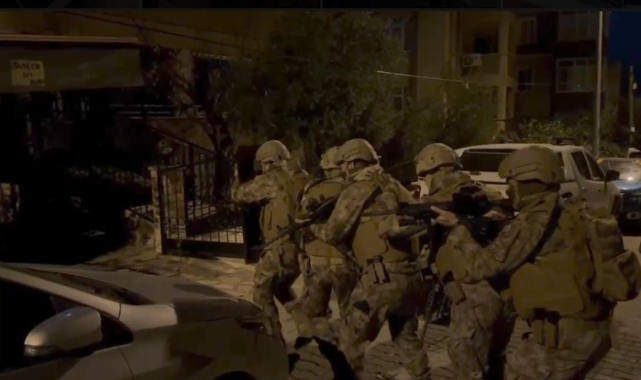 Balıkesir'de polisin suç örgütüne yönelik operasyonunda 15 kişi tutuklandı