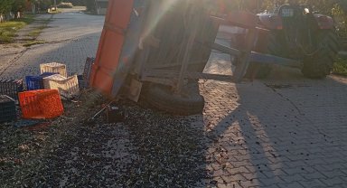 Balıkesir'de traktör römorku devrildi: 5 yaralı