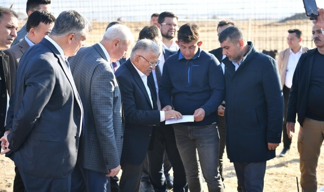 Başkan Büyükkılıç, Develi'nin giriş kapısı olacak yeni terminal inşaatını inceledi
