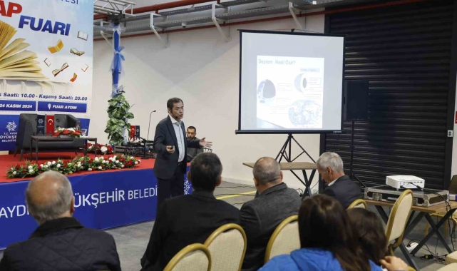 Başkan Çerçioğlu Aydın Kitap Fuarı'nda yazarları ve bilim insanlarını vatandaşlarla buluşturuyor