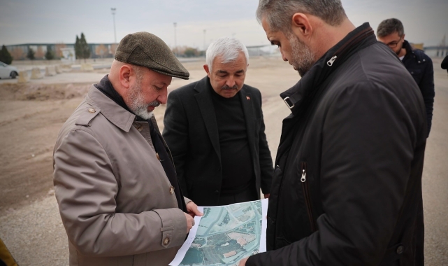 Başkan Çolakbayrakdar: "Yeni yollarla Cırgalan'da trafik yükü hafifleyecek"