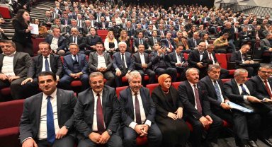 Başkan Erdoğan, Cumhurbaşkanı Yardımcısı Yılmaz'a Denizli iş dünyasının taleplerini aktardı