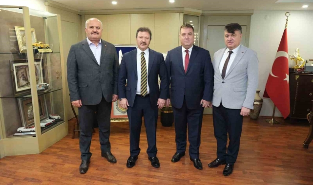 Başkan Erkan Özkan, şoför esnafının sorunlarına çözüm için Ankara'da