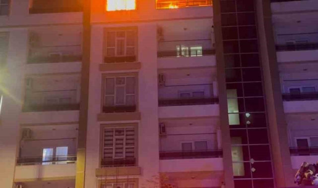 Batman'da 5 katlı binada çıkan yangından 4 kişi etkilendi