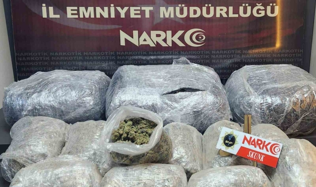 Batman'da bir otomobilde 27 kilo sentetik uyuşturucu ele geçirildi