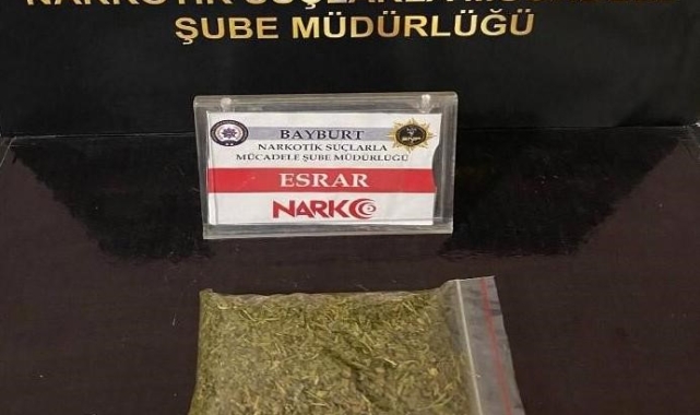 Bayburt'ta uyuşturucu kullanmaktan yabancı uyruklu 2 kişiye adli işlem yapıldı