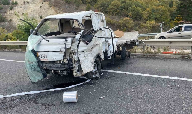 Bilecik'te meydana gelen trafik kazasında 1'i ağır 2 kişi yaralandı
