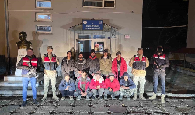 Bitlis'te termal kamerayla tespit edilen 10 göçmen yakalandı