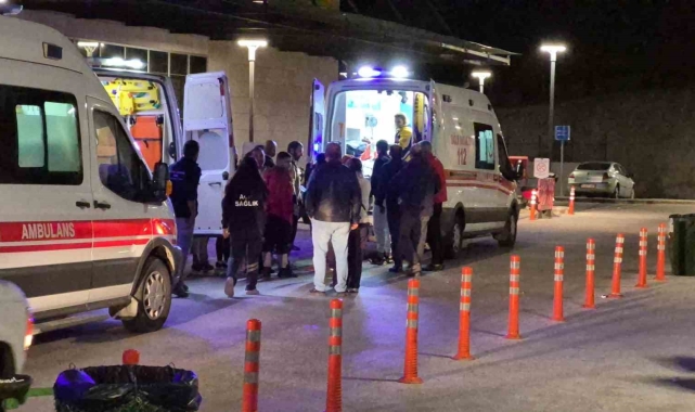 Bodrum'da cinnet getiren şahıs kardeşinin bulunduğu marketi ateşe verdi: 1 ölü, 5 yaralı