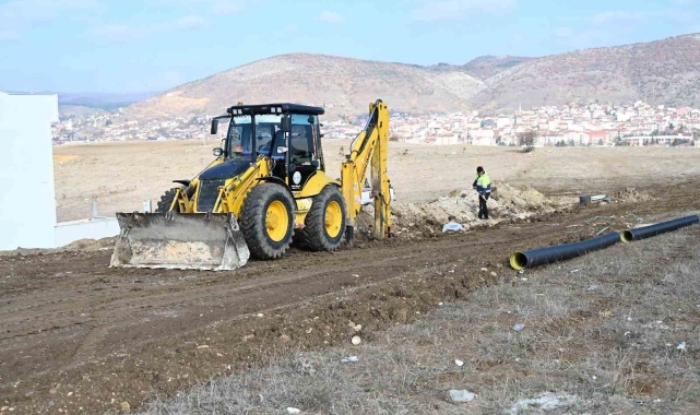 Bozüyük'te altyapı çalışmaları yeni hat yapım çalışmalarıyla devam ediyor