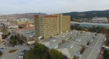 Bu hastane borçsuz 4 hastaneden biri olmayı başardı