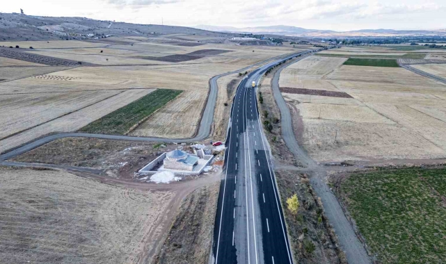 Büğdüz Boyu'nun 8 asırlık mirası mescit, restorasyonla yeniden gün yüzüne çıktı