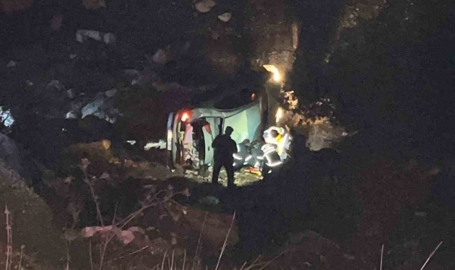 Burdur'da otomobil 50 metrelik uçuruma düştü: 1 yaralı