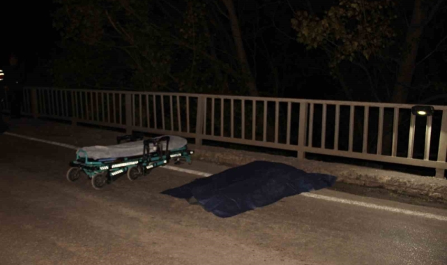 Çanakkale'deki kazada yayanın ölümüne neden olan sürücü tutuklandı