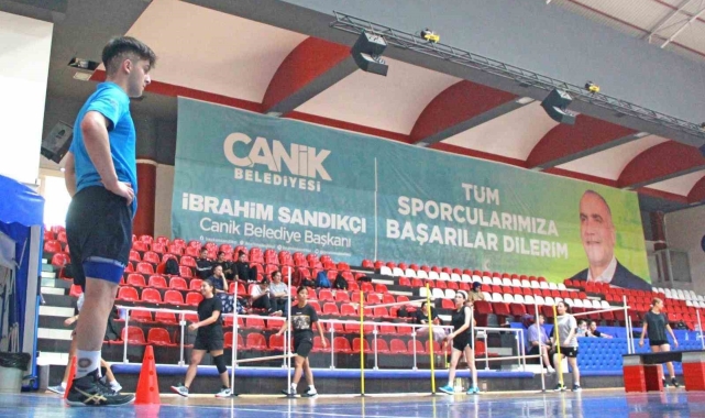 Canik'ten gençlere ücretsiz kurs desteği