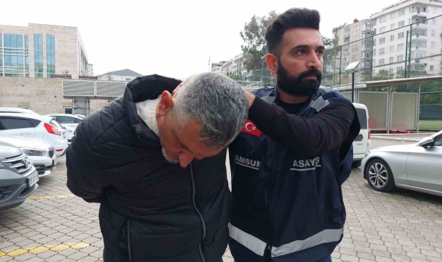 Cezaevinden izinli çıkıp evine gelen akrabasını bacağından vurarak ölüme terk etti