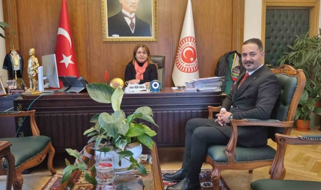 CHP Pamukkale Meclis Üyesi Yıldız'dan Kılıçdaroğlu'na ahde vefa örneği