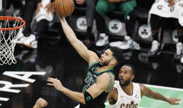 Cleveland Cavaliers'ın 15 maçlık galibiyet serisi Boston'da sona erdi