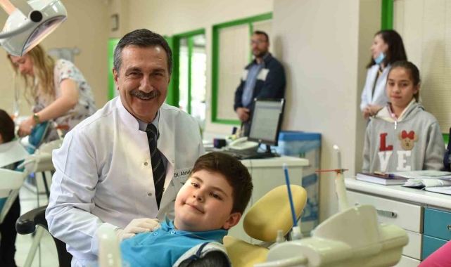 Çocuk Ağız ve Diş Sağlığı Polikliniği'nden yararlanan çocuk sayısı 78 bini aştı