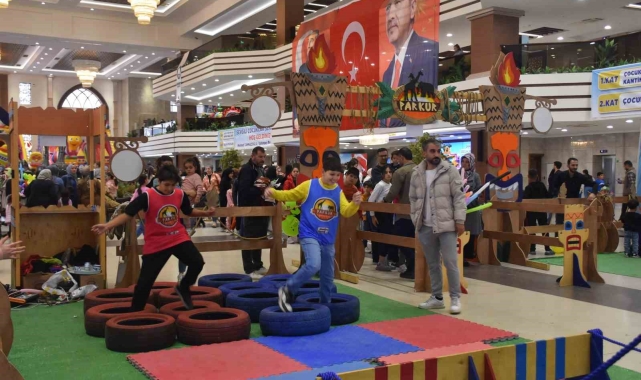Çocuklar Şahinbey'de eğlendi