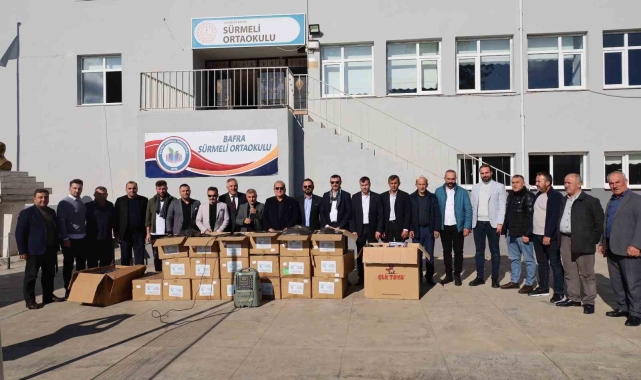 Çocuklar Üşümesin Kampanyası: 300 öğrenciye bot ve mont desteği