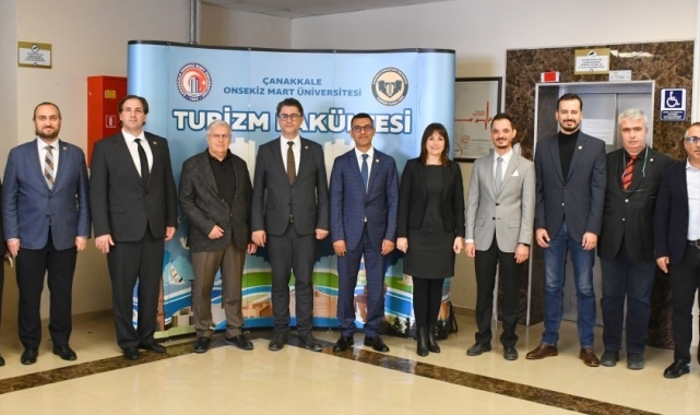 ÇOMÜ'de Turizm Fakültesi Dekanlık Devir Teslim Töreni gerçekleştirildi