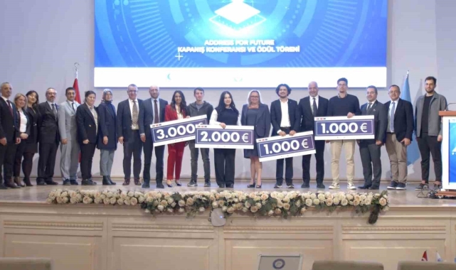 Coşkunöz Eğitim Vakfı, Address for Future Projesi'nin kapanış konferansını ve ödül törenini gerçekleştirdi