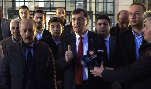 Cumhur İttifakı'nın Belediye Meclis üyeleri tarafından protesto edilen Başkan Kahveci'den açıklama