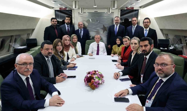 Cumhurbaşkanı Erdoğan: "ABD öncülüğünde bazı Batı ülkelerinin Ukrayna'daki savaşın bitirilmesi için çaba sarf etmesi, orada çözümü hızlandırır"