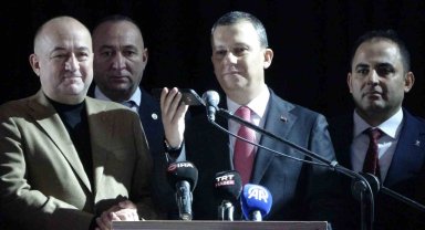 Cumhurbaşkanı Erdoğan, Gelibolu'daki ilçe kongresine telefonla bağlandı