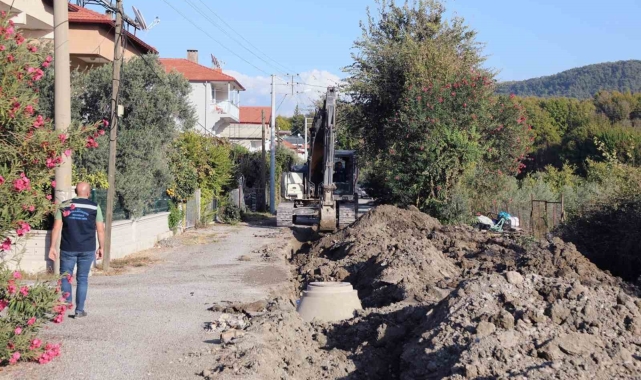 Dalaman Altıntaş Mahallesinde kanalizasyon çalışması başladı