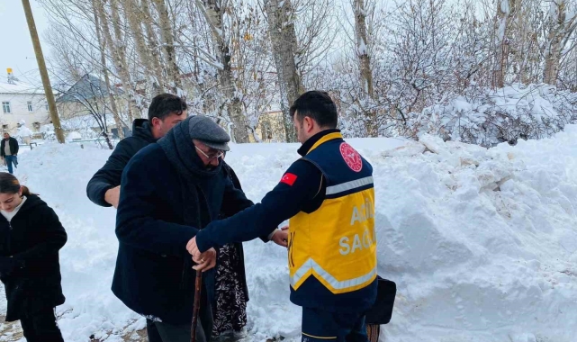 Demirözü Kaymakamı Şahin: "Tüm kurumlarımız işbirliği içerisinde sizler için çalışmalarını yürütmektedir"