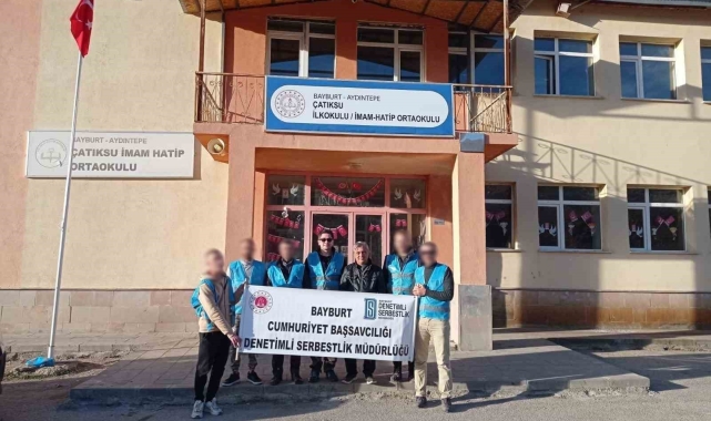 Denetimli serbestlik hükümlüleri eğitime destek amaçlı okullarda temizlik ve onarım çalışması yaptılar