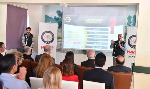 Denizli'de 'En İyi Narkotik Polisi: Anne' projesi devam ediyor