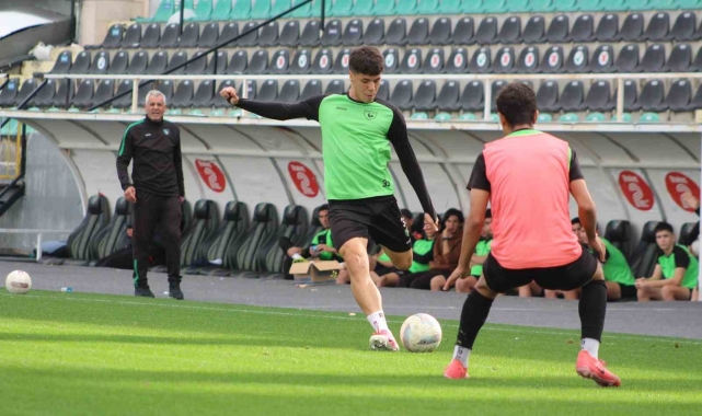Denizlispor, Edirnespor hazırlıklarını U19 maçıyla sürdürdü