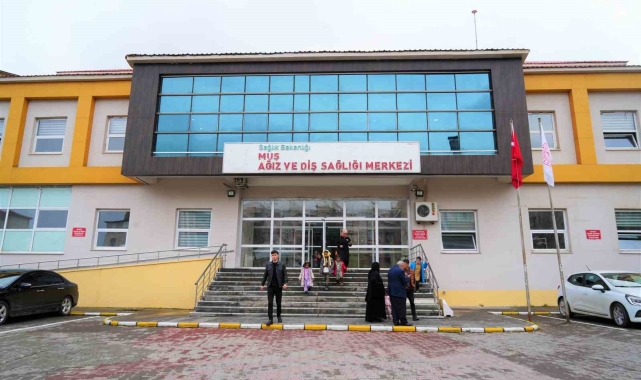 Diş Hekimi Varlık: "Diş sağlığı tüm vücudu etkiliyor"