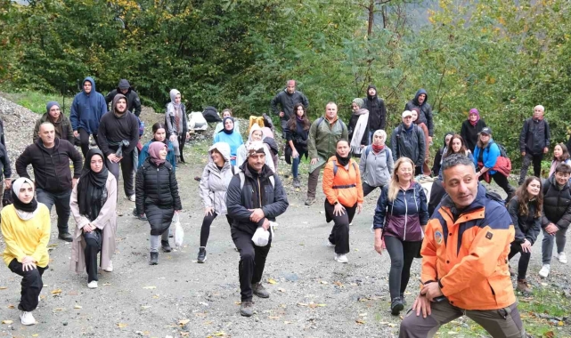 Doğa aşıkları sonbaharda Doğançay'ı keşfetti