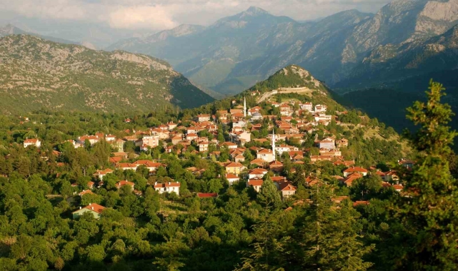 Dünyanın en iyi turizm köyü eşsiz güzellikleriyle misafirlerini bekliyor