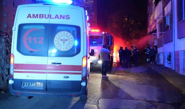 Edirne'de yangın paniği: Vatandaşlar mahsur kaldı