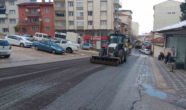 Eğimli yollar tıraşlanarak güvenli hale getirildi
