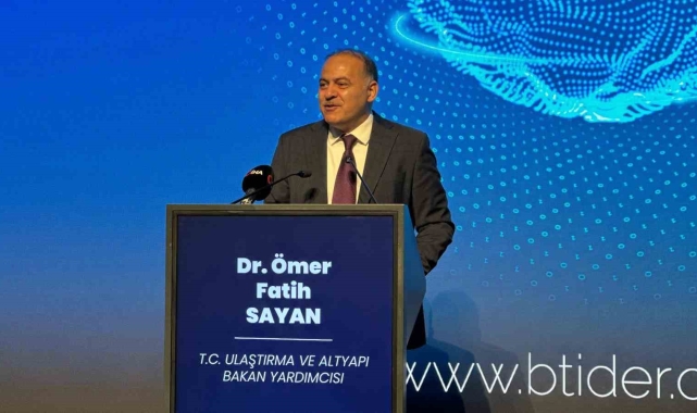 'Eğitimciler İçin Yapay Zeka Eğitim Programı'nın tanıtımı BTK'da gerçekleştirildi