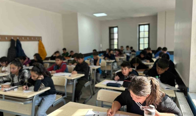 EĞT
