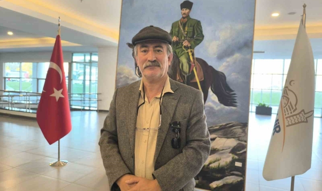 Emekli astsubaydan Kırşehir Belediyesine 'Atatürk portresi' tepkisi