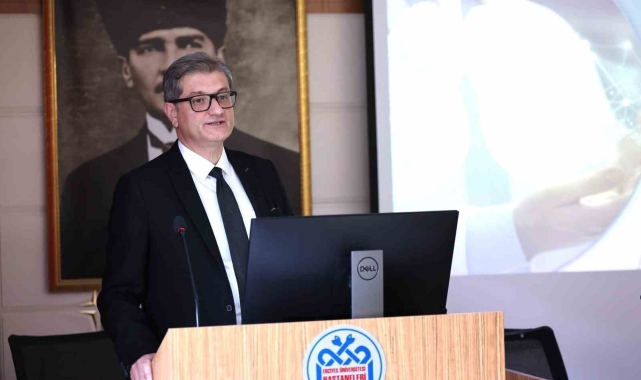 ERÜ Hastaneleri'nde, akciğer kanseri cerrahi tedavisinde son gelişmeler anlatıldı