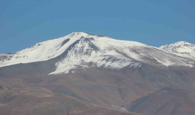 Erzincan ve Erzurum'un yüksek kesimlerinde kar bekleniyor