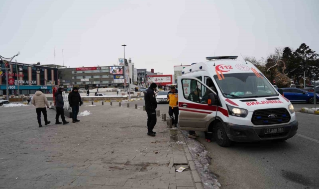 Erzincan yazısının önünde elektrik akımına kapıldı