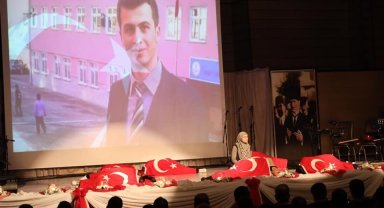 Erzincan'da 24 Kasım Öğretmenler Günü kutlandı