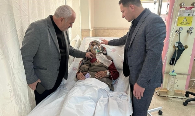 Evinde çıkan yangında 90 yaşındaki kadın yaralandı